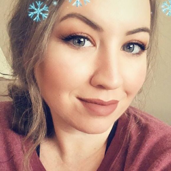 Meet your Posher, Theresa - Picture 1 of 1